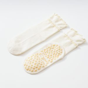 3-Pack Double-Ruffle Yoga Socks - White
